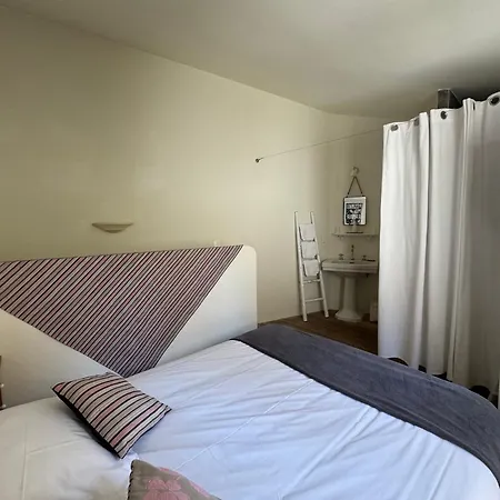 La Maison D'arles 2*